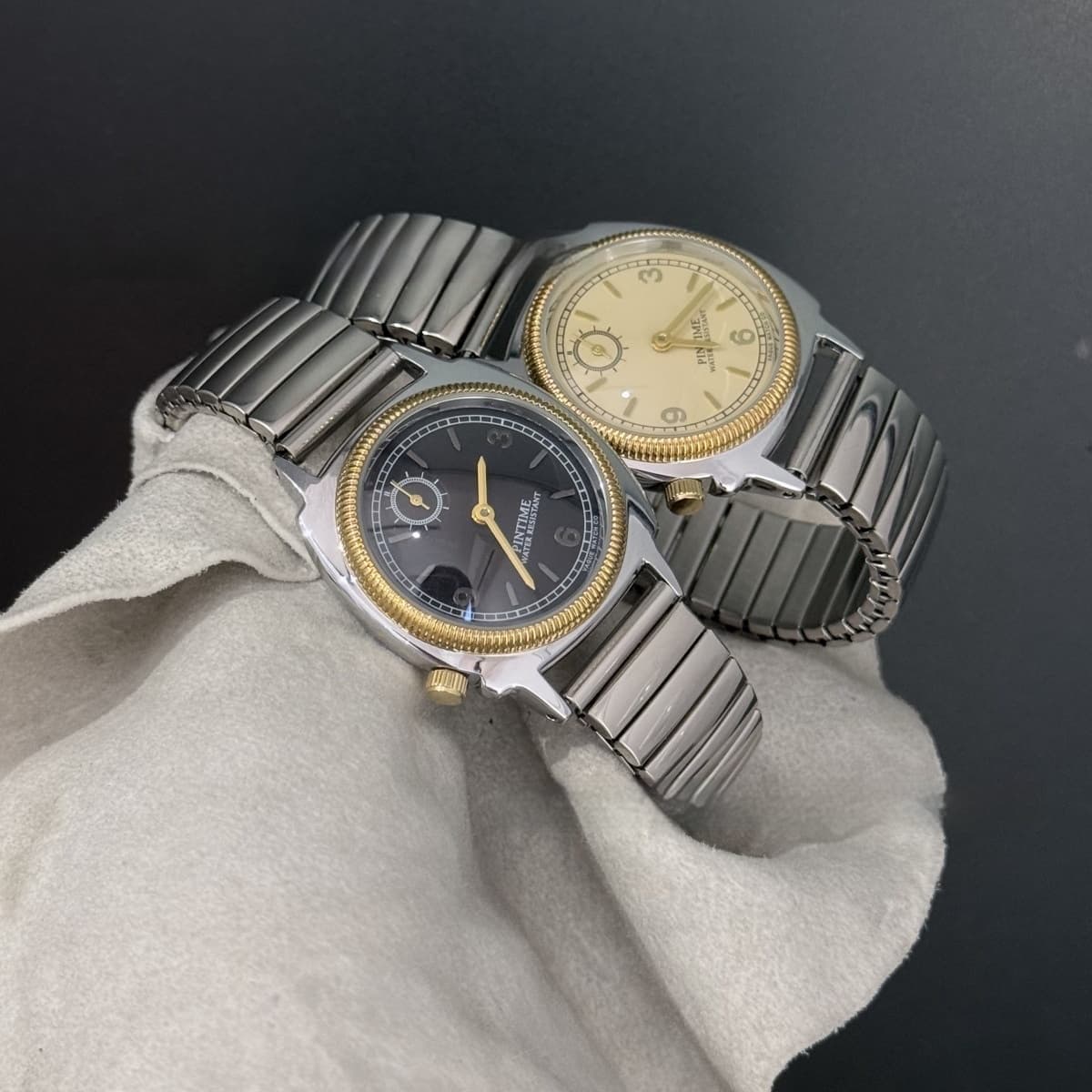 Commuter's All-matching Quartz Classic Medieval Niche Watch