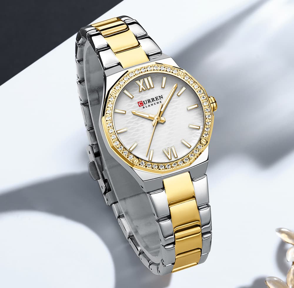 Women's Small Dial Roman Numeral Casual Watch
